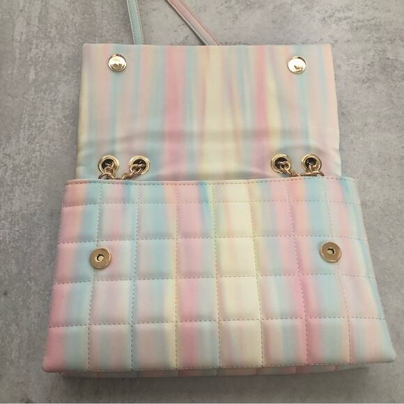 House of Want H.O.W. We Step Up Shoulder Bag in Sunset Stripe Pastel NEW - Picture 8 of 10